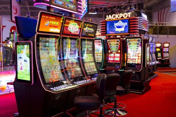 Live football streaming and sports betting interface on bahagia 777